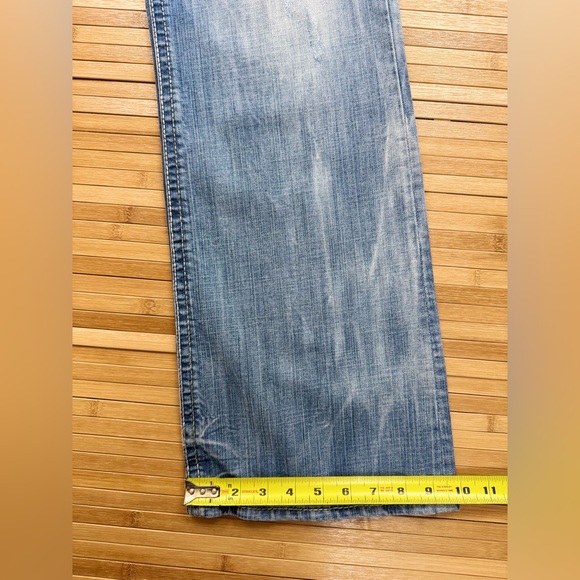 BKE Tyler Wide Leg Regular Fit Denim Jeans, (Distressed) Men's Size 32R - Picture 6 of 16